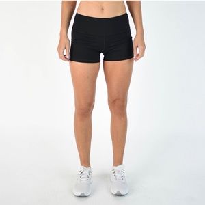 FLEO Power High Rise Shorts - Black